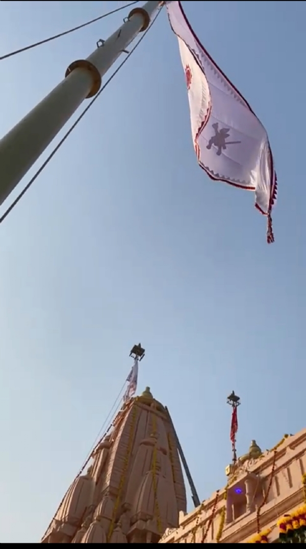 રામદેવજી મહારાજની ધ્વજારોહણ