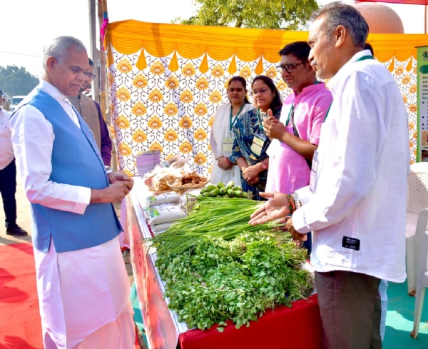 પ્રાકૃતિક કૃષિ અપનાવી જમીન અને લોકઆરોગ્યનું રક્ષણ કરવું એ પણ પૂજા સમાન છે રાજ્યપાલ આચાર્ય દેવવ્રત