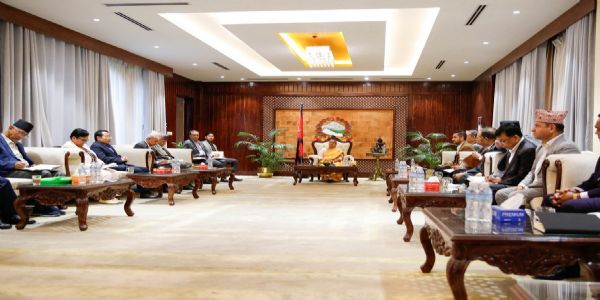 નેપાળમાં સંસદીય ચૂંટણીઓની તૈયારી માટે સરકારે એક બેઠક બોલાવી, અનેક મહત્વપૂર્ણ નિર્ણયો લેવામાં આવશે.