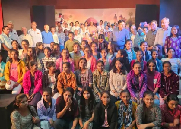 સિદ્ધપુરમાં સરદાર પટેલની ૧૫૦મી જયંતિ નિમિત્તે નાટ્ય પ્રસ્તુતિ સિદ્ધપુરમાં સરદાર પટેલની ૧૫૦મી જયંતિ નિમિત્તે નાટ્ય પ્રસ્તુતિ