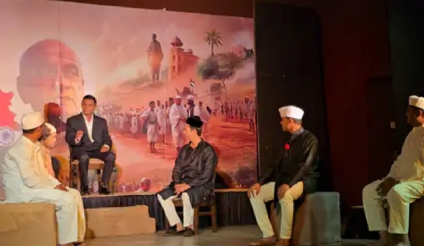 સિદ્ધપુરમાં સરદાર પટેલની ૧૫૦મી જયંતિ નિમિત્તે નાટ્ય પ્રસ્તુતિ સિદ્ધપુરમાં સરદાર પટેલની ૧૫૦મી જયંતિ નિમિત્તે નાટ્ય પ્રસ્તુતિ