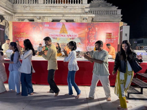 Ambaji ma bhakti sangitb karyakram Ambaji ma bhakti sangitb karyakram