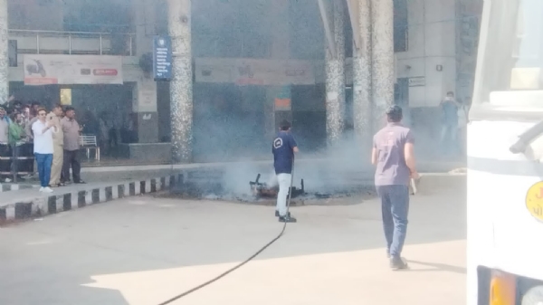 પોરબંદરના એસ.ટી. ડેપોમાં આગની મોકડ્રીલ યોજાઈ.