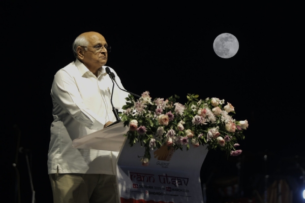 કચ્છના ધોરડો ખાતેથી રણોત્સવ