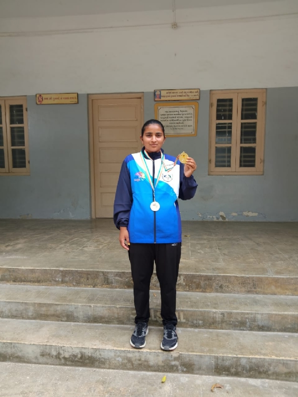 દુબઈ 2025 એશિયન યુથ પેરા ગેમ્સ માટે ગુજરાતના ખેલાડીઓમાં પોરબંદરના પ્રિયાબેન કોડીયાતરની પસંદગી.