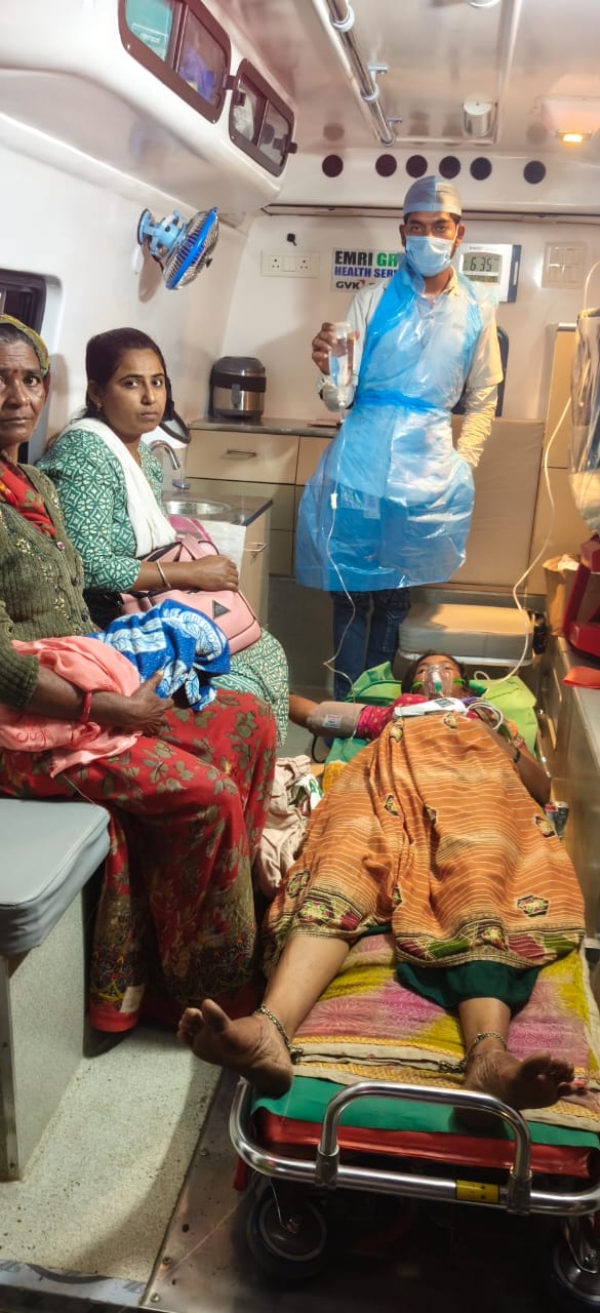 108 ની ટીમે મહિલાને ઘરે સફળ પ્રસુતિ કરાવી.