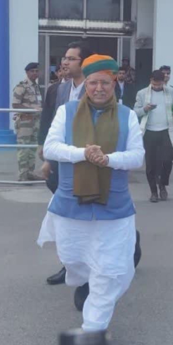 કેન્દ્રીય કાયદા મંત્રી અર્જુન રામ મેઘવાલ