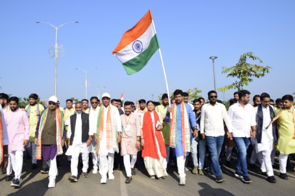 સરદાર @150 રાષ્ટ્રીય એકતા પદયાત્રા નર્મદા જિલ્લામાંથી પસાર થઈ એકતા નગર સ્ટેચ્યુ ઓફ યુનિટી તરફ રવાના