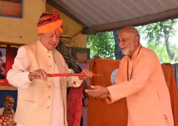 કોરડા ખાતે પૂર્વ મુખ્યમંત્રી શંકરસિંહ વાઘેલાની અધ્યક્ષતામાં શાંતિધામમાં અમૃતોત્સવ ઉજવણી