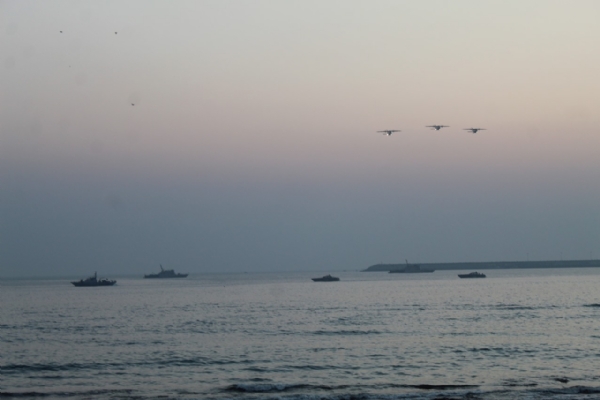 નેવી ડે ની ઉજવણી અંતર્ગત ઇન્ડિયન નેવી દ્વારા પોરબંદરની ચોપાટી ખાતે ખાસ કાર્યક્રમ યોજાયો.