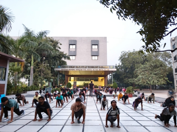 યુવાગીતા શિબિર યોજાઈ