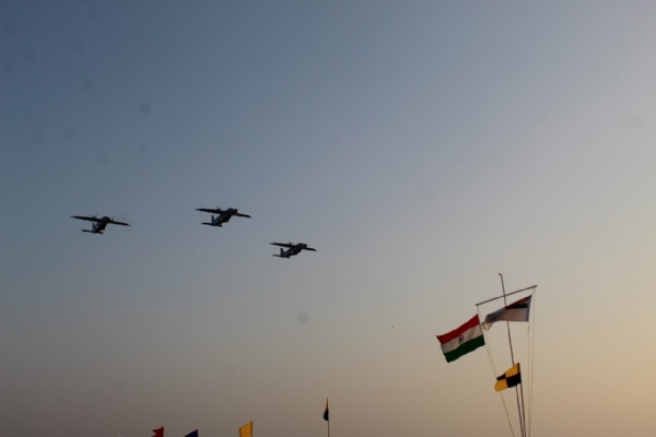 નેવી ડે ની ઉજવણી અંતર્ગત ઇન્ડિયન નેવી દ્વારા પોરબંદરની ચોપાટી ખાતે ખાસ કાર્યક્રમ યોજાયો.