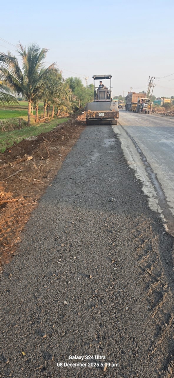 કોડીનાર વેલણ કોટડા રોડનો રસ્તો કોડીનાર વેલણ કોટડા રોડનો રસ્તો