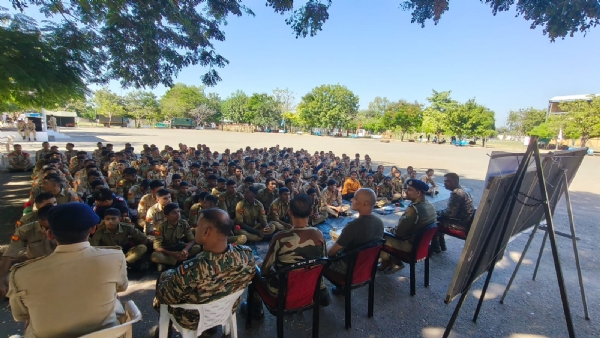 N.C.C સુરતના 200 કેડેટ્સ તાલીમાંર્થીઓ માટે ટ્રાફિક નિયમન તથા રોડ સેફટીની તાલીમ યોજાઈ N.C.C સુરતના 200 કેડેટ્સ તાલીમાંર્થીઓ માટે ટ્રાફિક નિયમન તથા રોડ સેફટીની તાલીમ યોજાઈ