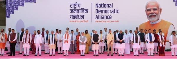 After the oath-taking ceremony in Delhi, the NDA held a meeting and decided to fight all the upcoming elections, including Bihar and Bengal, with determination.