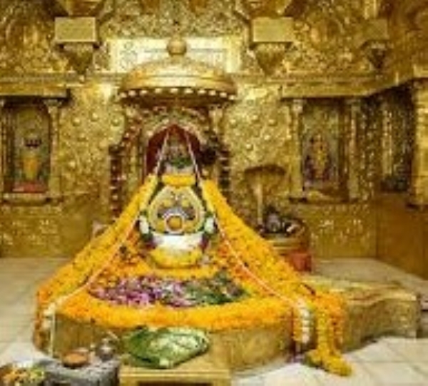 Mahashivratri festival begins with Mahapuja at 4 am in Somnath