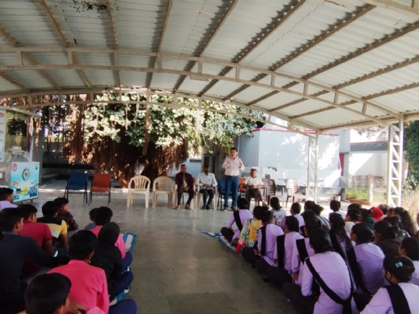 A psychological guidance seminar was held for board students at Balej.