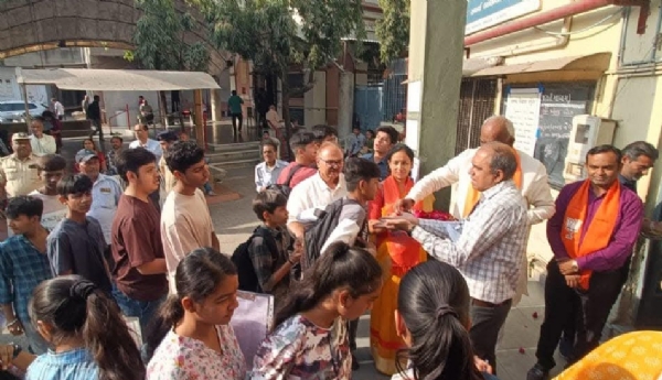 Gujarat Board Class 10-12 exams begin today, students were given tilak and flowers to enter the center