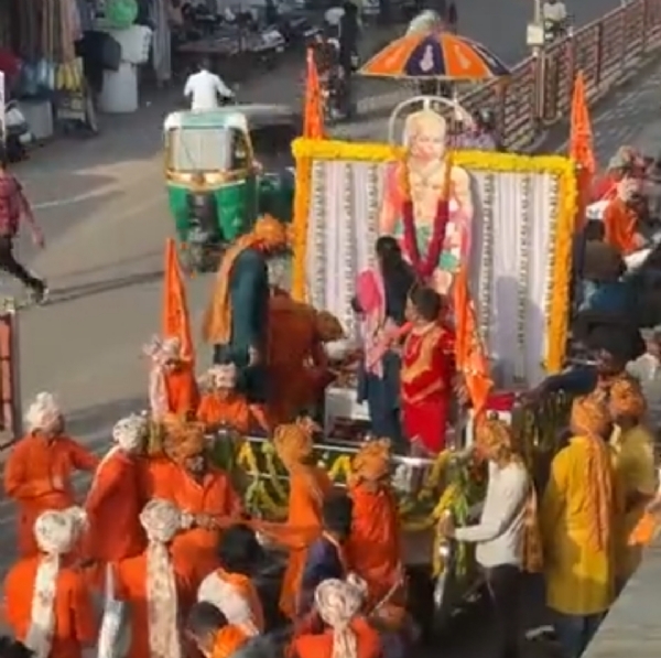 હનુમાન જયંતી નિમિત્તે પાટણમાં શોભાયાત્રા સાથે ઉત્સવ હનુમાન જયંતી નિમિત્તે પાટણમાં શોભાયાત્રા સાથે ઉત્સવ