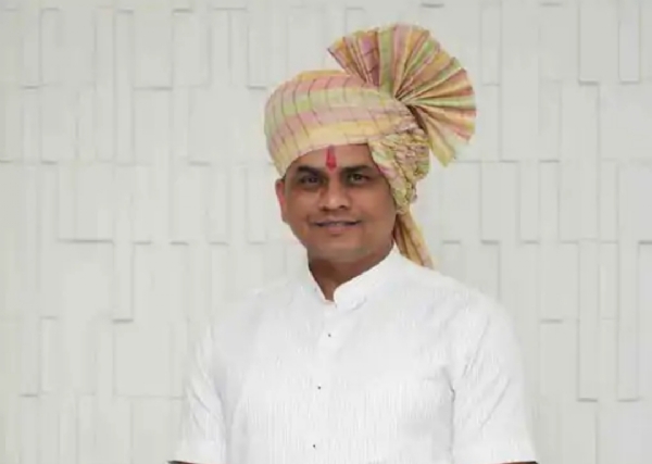 પાટણમાં ઠાકોર સમાજની દીકરીઓ માટે ખાસ લાઇબ્રેરીનું લોકાર્પણ થશે,મહેશભાઈ ઠાકોર દ્વારા ઉત્તમ દાન