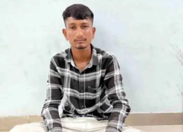 ચોરીના મોબાઈલ સાથે એક શખ્સ હારીજ પોલીસના જાળમાં