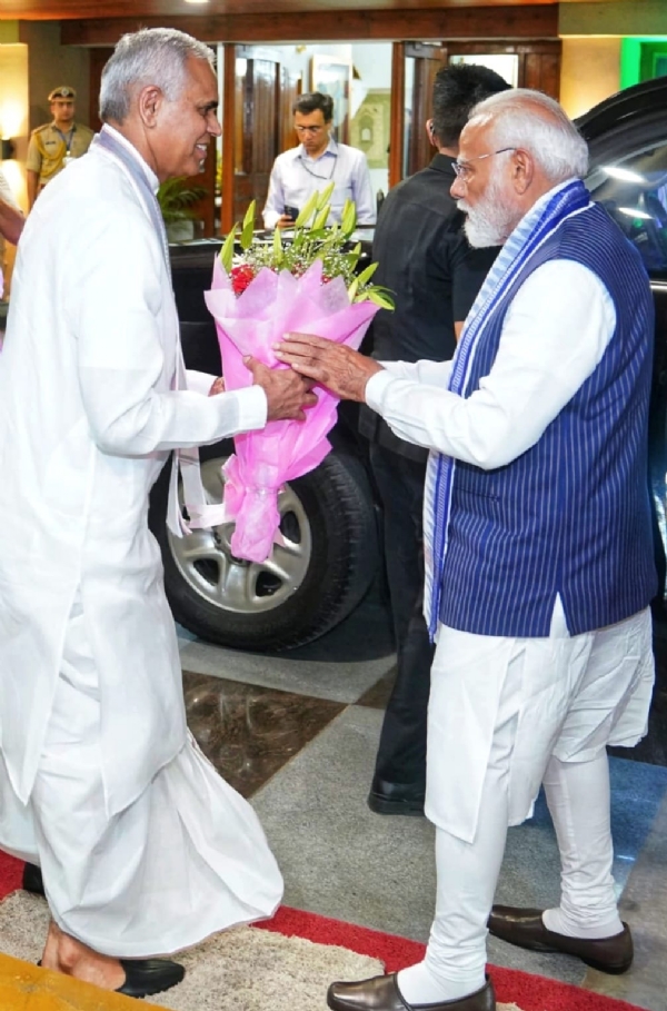 રાજભવન ખાતે સ્વાગત
