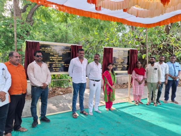 Khedbrahma Municipality laid the foundation stone for the municipal works near the Kashi Vishwanath Temple.