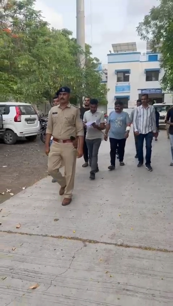 કુતિયાણામાં થયેલ મારામારીના આરોપી ઝડપાયા.