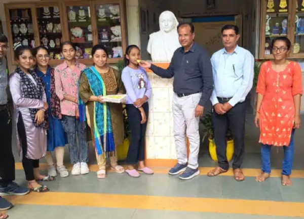શ્રીમતી કેસરબાઈ કીલાચંદ સરાકરી કન્યા વિદ્યાલયે ઉત્કૃષ્ટ પરિણામ સાથે ગૌરવ વધાર્યું