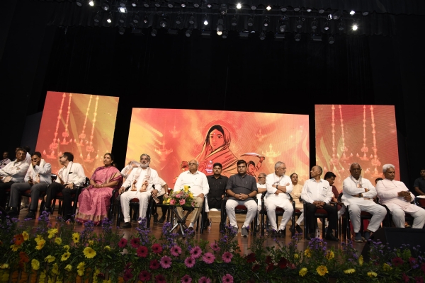 અમદાવાદના વસ્ત્રાલ ખાતે લાઈટ એન્ડ સાઉન્ડ મલ્ટી મીડિયા શો