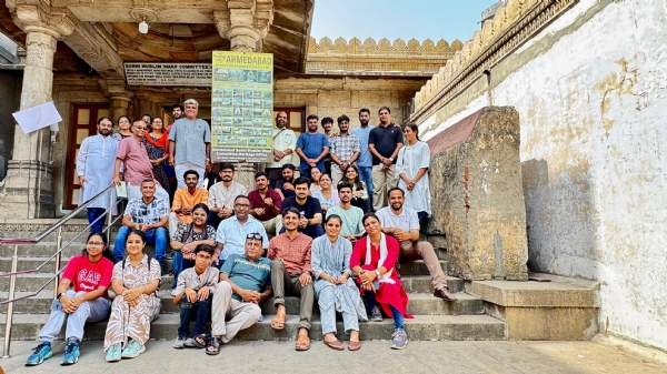 હેરિટેજ સિટી વોક
