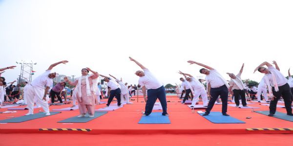 અમદાવાદમાં રિવરફ્રન્ટ ખાતે 