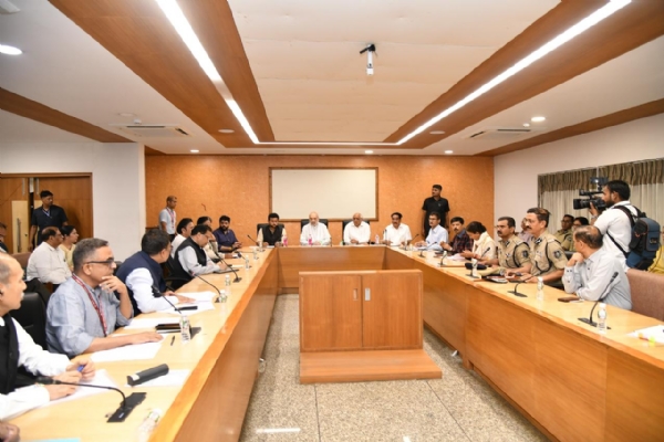 કેન્દ્રીય મંત્રી અમિત શાહ