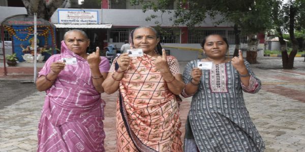 મતદાન સંપન્ન: વિસાવદર બેઠક માટે અંદાજિત 56.89 % , જ્યારે કડી બેઠક પર અંદાજિત 57.90 % મતદાન નોંધાયું