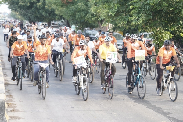 ફિટ ઇન્ડિયા સન્ડેઝ ઓન સાયકલ અભિયાન