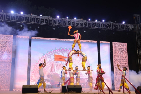 ઇન્ડિયન ફોક કાર્નિવલ