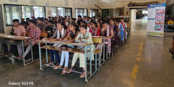 વલસાડ જિલ્લા આરોગ્ય અને શિક્ષણ વિભાગ દ્વારા વિશ્વ તમાકુ નિષેધ દિનની ઉજવણી