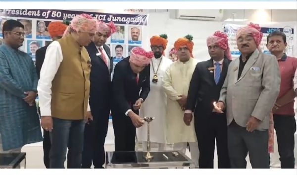 ભૂતપૂર્વ પ્રમુખોનું સન્માન કરવા માટે એક વિશિષ્ટ કાર્યક્રમનું ભવ્ય આયોજન