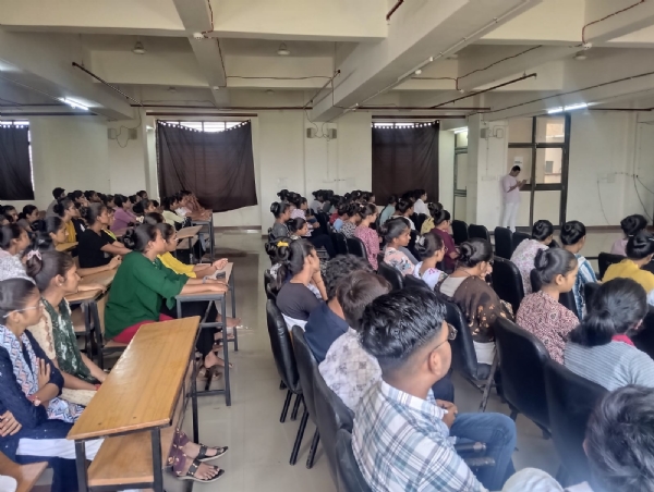 પોરબંદર ખાતે વિશ્વ તમાકુ નિષેધ દિનની ઉજવણી કરાઈ.