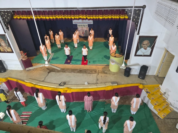 રાજ્ય યોગ બોર્ડ દ્વારા જિલ્લાના હજારો વિદ્યાર્થીઓને યોગ પ્રોટોકોલની ટ્રેનિંગ અપાઈ.