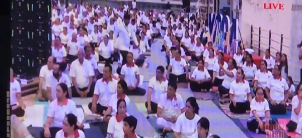 યોગ દિવસની ઉજવણી વહીવટી તંત્ર દ્વારા યોગ દિવસની ઉજવણી વહીવટી તંત્ર દ્વારા