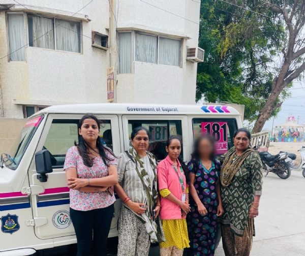181 ટીમ માનસિક અસ્વસ્થ મહિલાની મદદે પહોંચી.