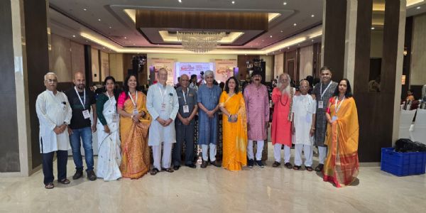 ગુજરાત સાહિત્ય અકાદમીના ‘‘દક્ષિણ ગુજરાત સાહિત્ય ઉત્સવ’’ને વલસાડવાસીઓએ મન ભરીને માણ્યો