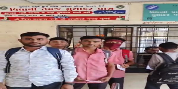 વેરાવળ એસ.ટી.ડેપો દ્વારા છેલ્લા 1 વર્ષમાં 2287 વિદ્યાર્થીઓ પાસ આપી શાળા-કોલેજમાં જવાનું સરળ બનાવ્યું