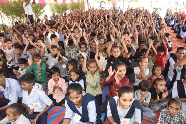 વિધાનસભાના અધ્યક્ષ શંકરભાઈ ચૌધરી