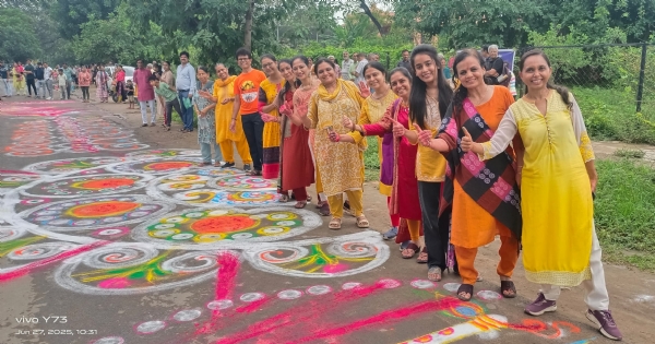 પારસમણિ ફાઉન્ડેશન દ્વારા શ્રી રામની ભવ્ય રંગોળી