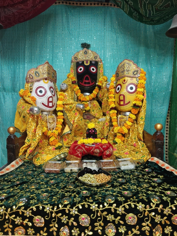 પોરબંદરના જગન્નાથ મંદિરે ભક્તોની ભીડ.