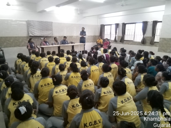 ખંભાળા ખાતે દીકરીઓના સશક્તિકરણનો અનોખો પ્રયાસ.