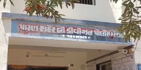 નોકરીની લાલચ આપી યુવતી પર દુષ્કર્મ, અરવિંદ ચૌધરી વિરુદ્ધ ગુનો નોંધાયો