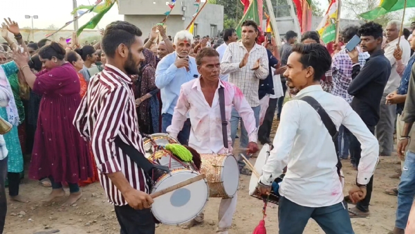 છાયા ખાતે રામદેવજી મહારાજનો મંડપ યોજાયો.